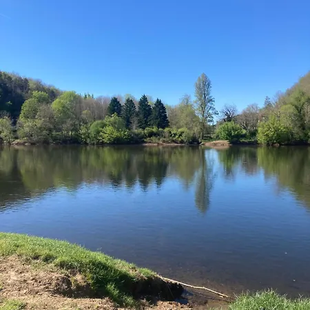 Les Salveyries En Dordogne Avec Piscine Et Grands Espaces בית נופש Alles-Sur-Dordogne